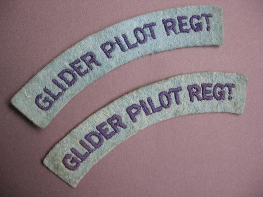 Scarce set of embroidered Glider Pilot Regiment shoulder titles