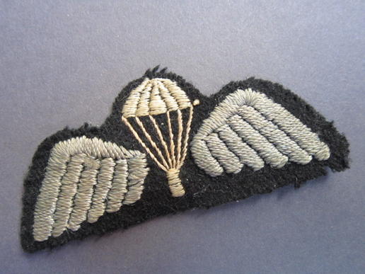Difficult to find wartime 'local made' British Parachute qualification wing 