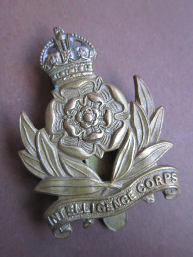 A nice Intelligence Corps cap badge