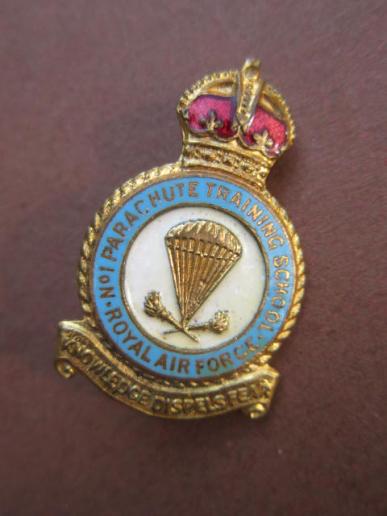 A nice '40 made British RAF (Royal Air Force) No.1 Parachute Training School label badge