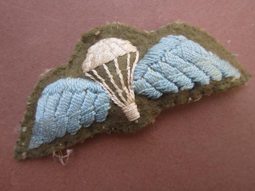 A good wartime nicely used high quality Officers British Parachute qualification wing 