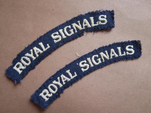 A nice full matching set of serif type lettering Royal Signals shoulder titles