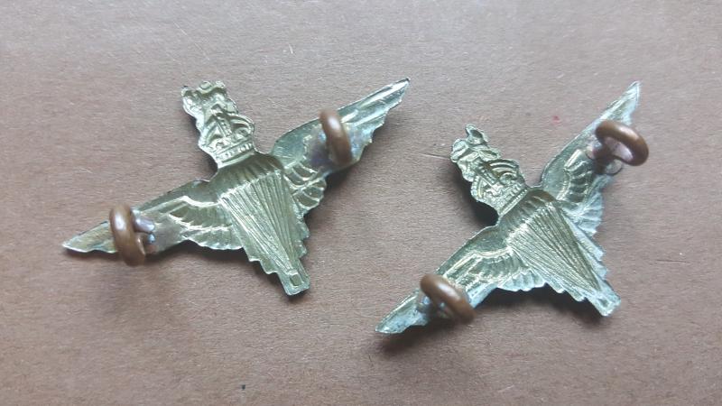 A nice matching set of white metal pre '53 Parachute Regiment collar badges