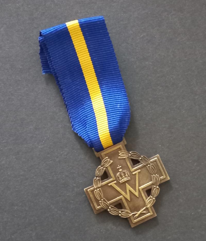 A attractive Dutch made Kruis van Verdiensten (Cross of Merit)