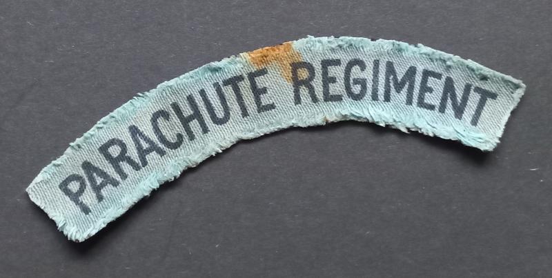 A attractive - albeit regrettably single - nicely used printed Parachute Regiment shouldeer title