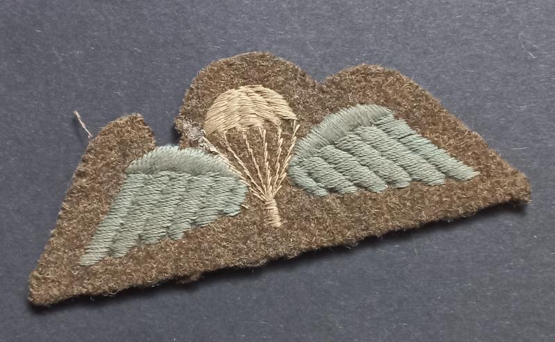 A nice mid war period and un-issued standard British parachute qualification wing