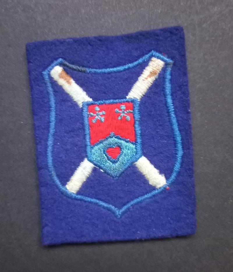 A very attractive - British made - embroided Polish10th Dragoons (Lanarkshire Honour) Regiment shoulder patch