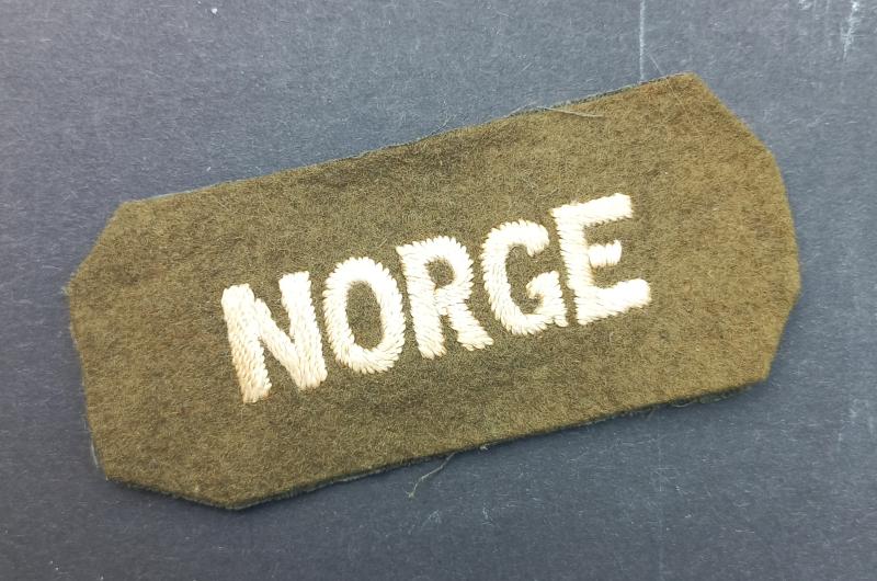 A trully superb - British made - Norwegian NORGE shoulder title